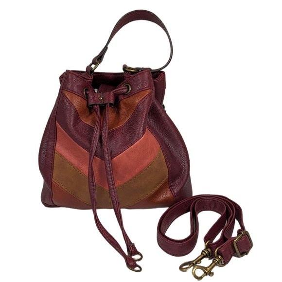 Chevron Faux Leather Convertible Cross Body Slouchy Hobo Shoulder Bag - Picture 4 of 15